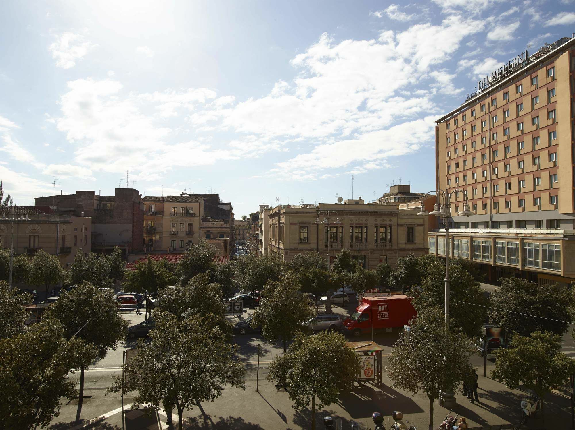 Ferrini Home - Suites Catania Bagian luar foto